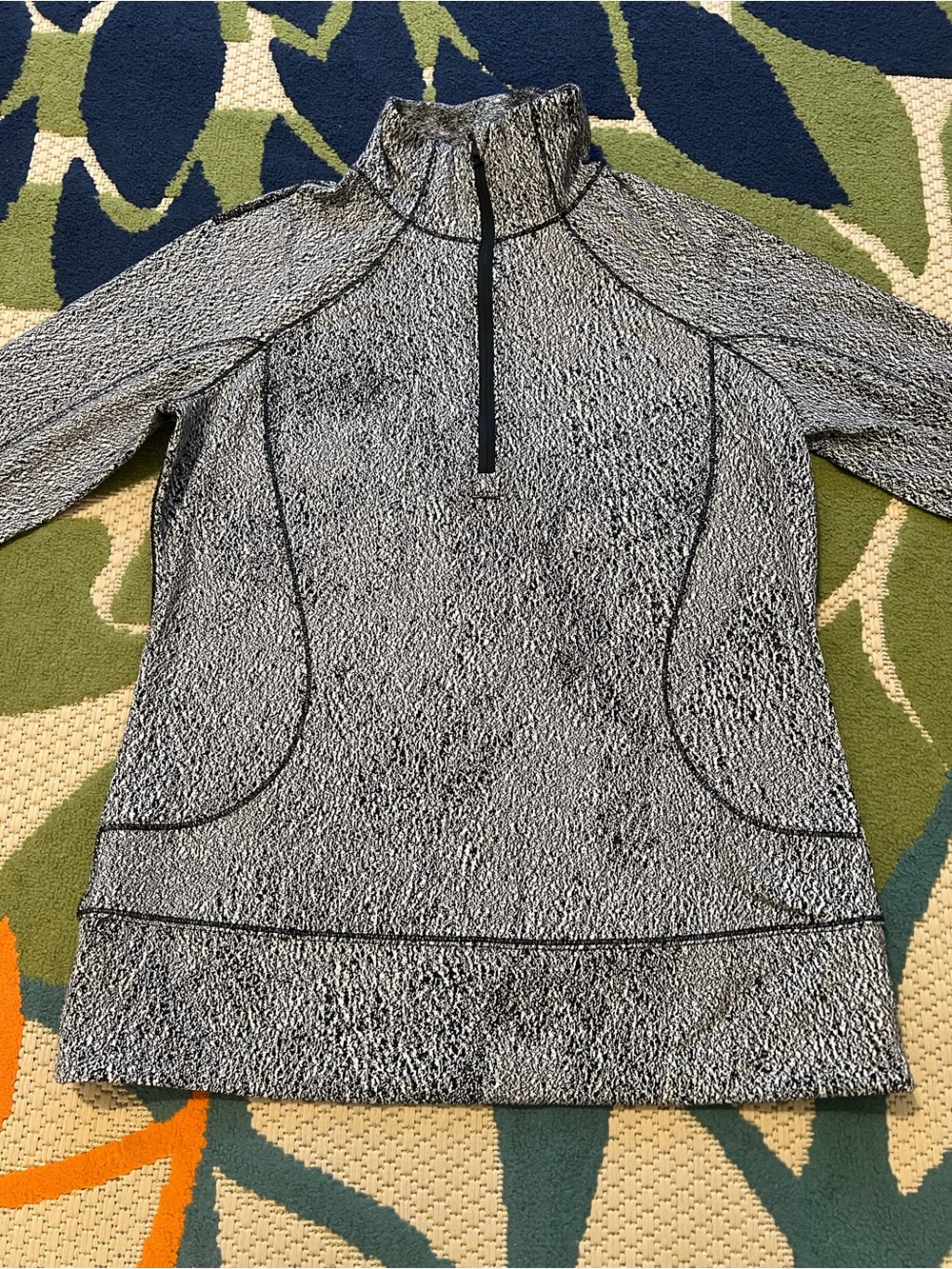 lululemon athletica Black & White Quarter-Zip Pullover
